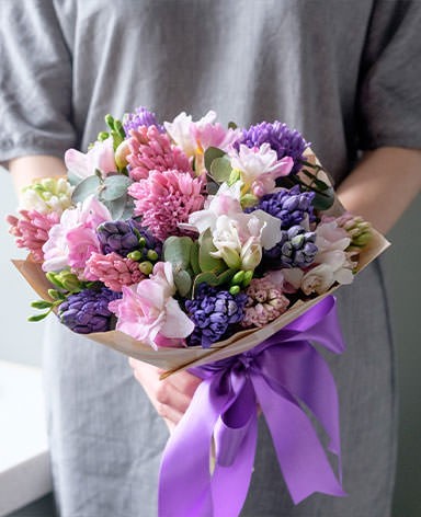 Бесплатная доставка цветов в Новошахтинске